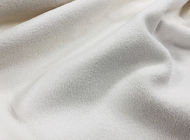 ผ้าหุ้มเบาะ Microsuede 290GSM สำหรับเฟอร์นิเจอร์ผ้าขนหนูสีขาวแฟชั่นสังเคราะห์